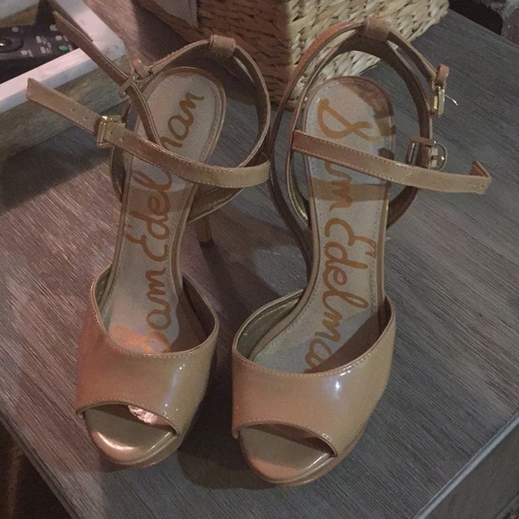 Sam Edelman Shoes - Nude pumps